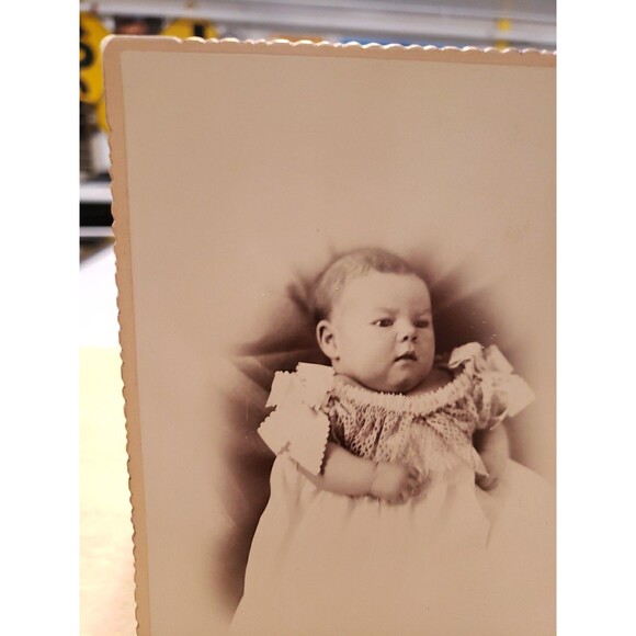 Antique Cabinet Card Baby Infant Photo c1880s Dentinel Manning's Studio Edina MO - Picture 2 of 12
